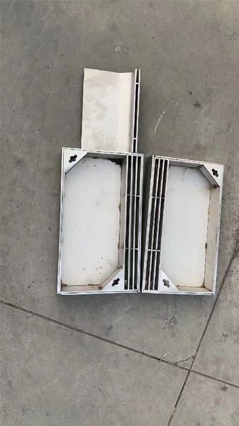 側(cè)縫-檢修口