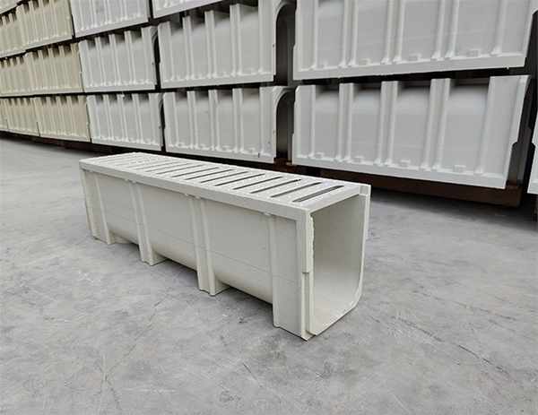 U200-300-1000 樹(shù)脂排水溝